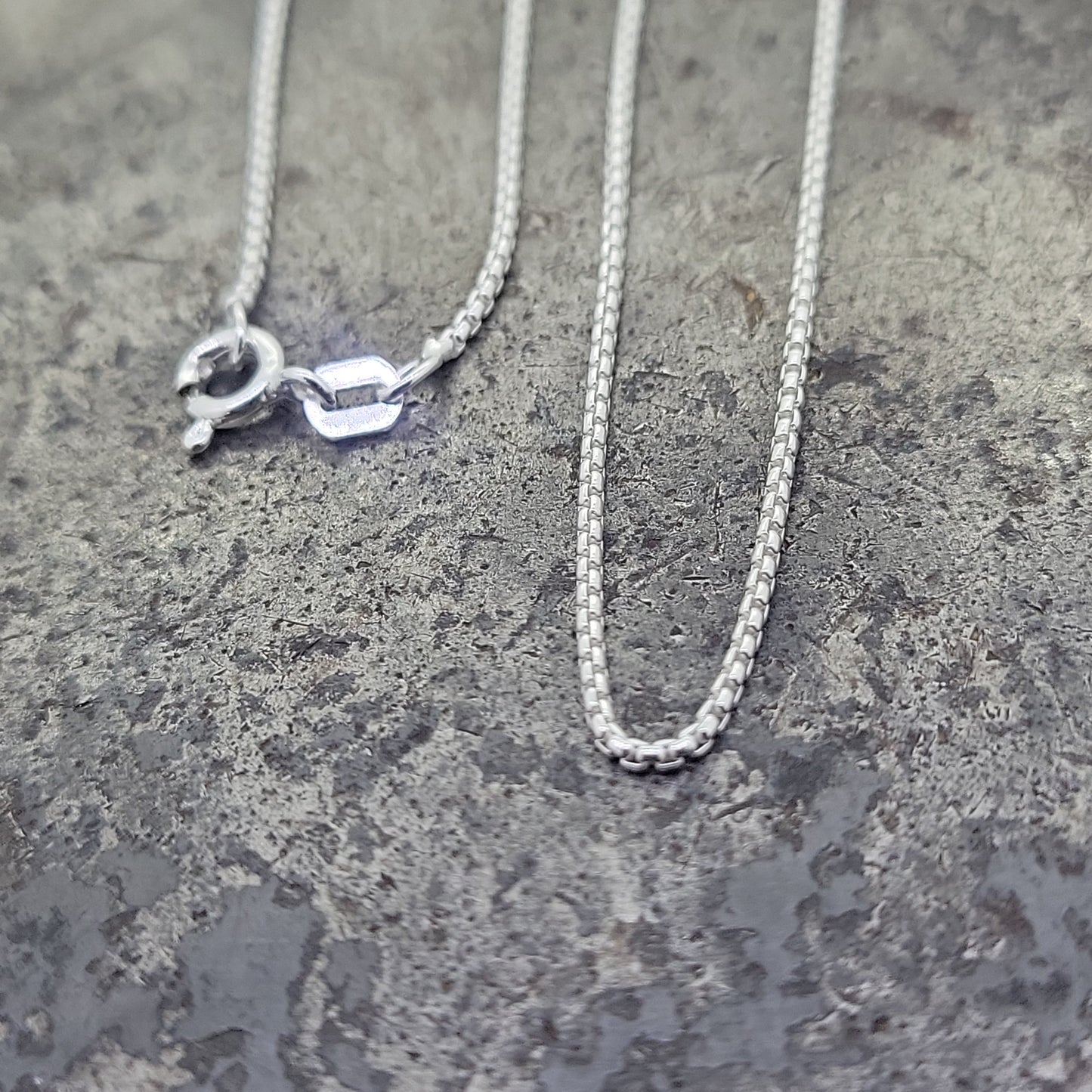 20" Silver Rounded Box Chain