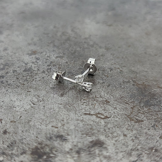 0.06ct Diamond Stud