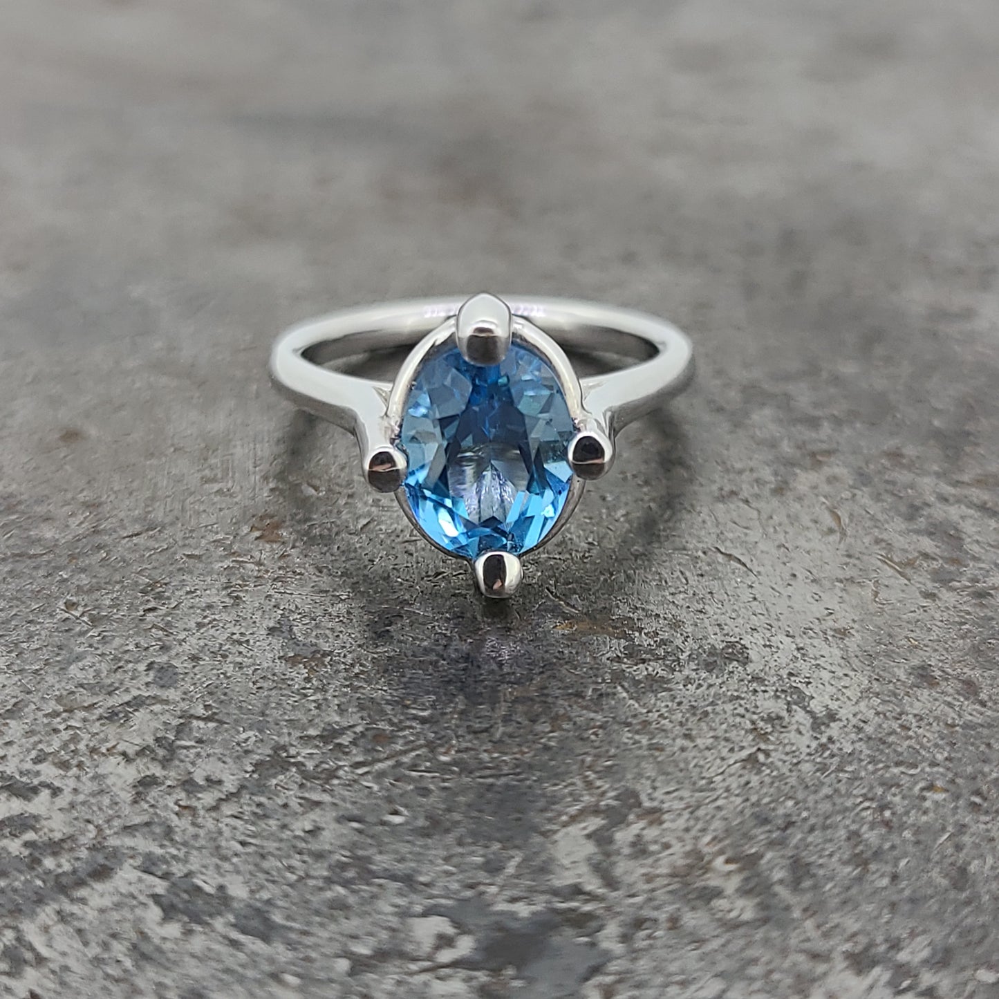 Oval Blue Topaz Ring