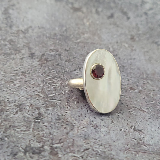 SS Mother of Pearl and Garnet Ring