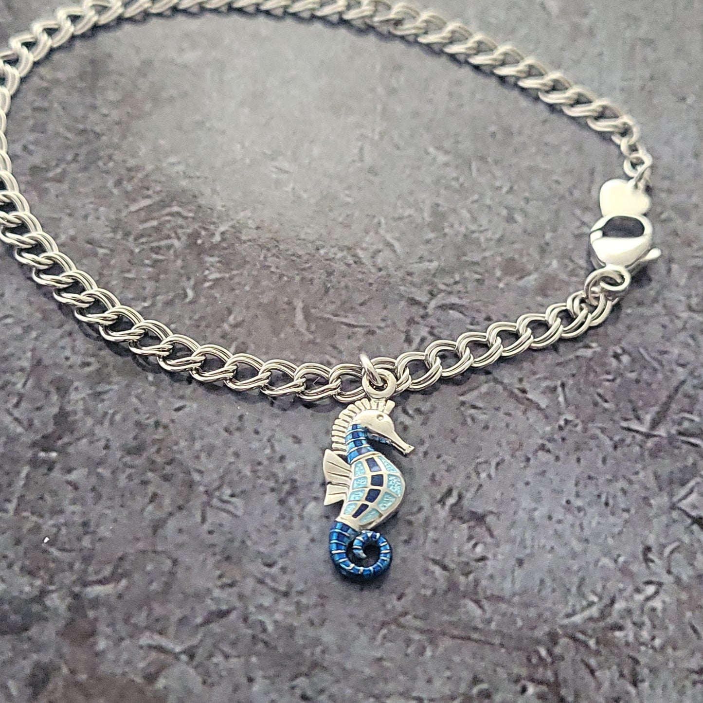 Seahorse charm