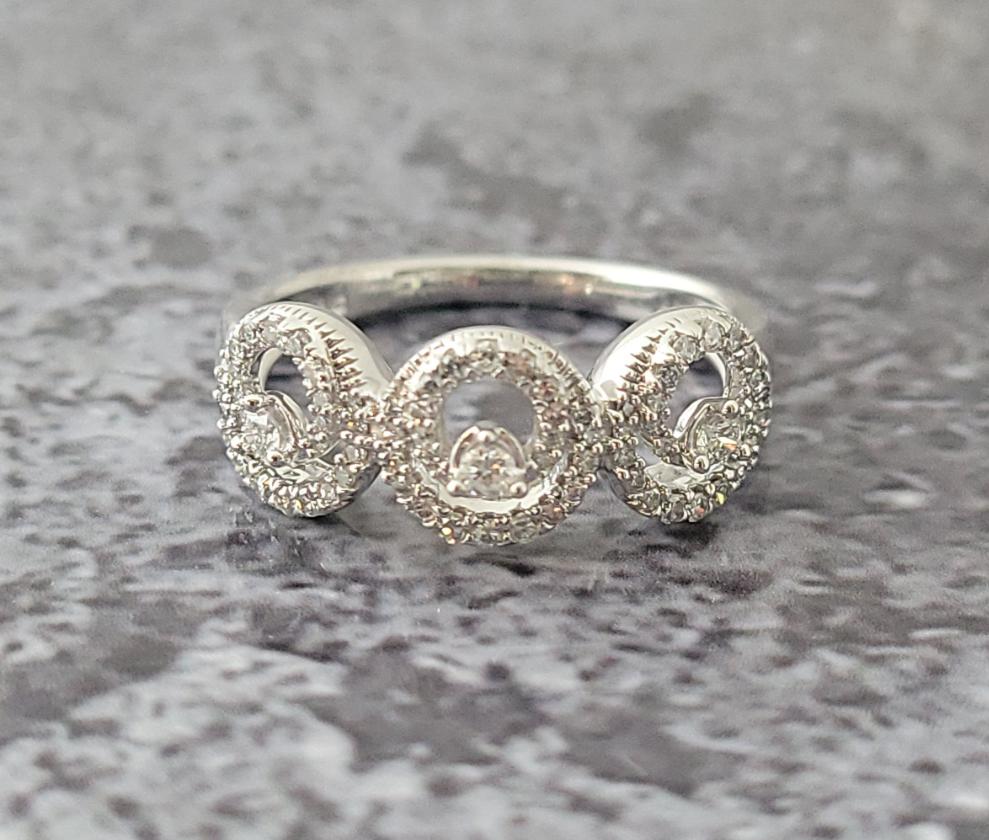 White Gold and Diamond Ring