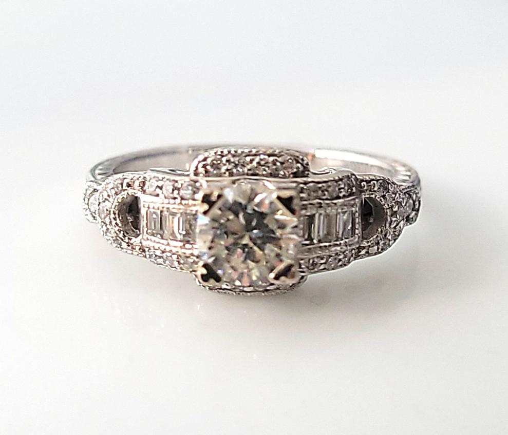 14k Vintage Style Engagement Ring