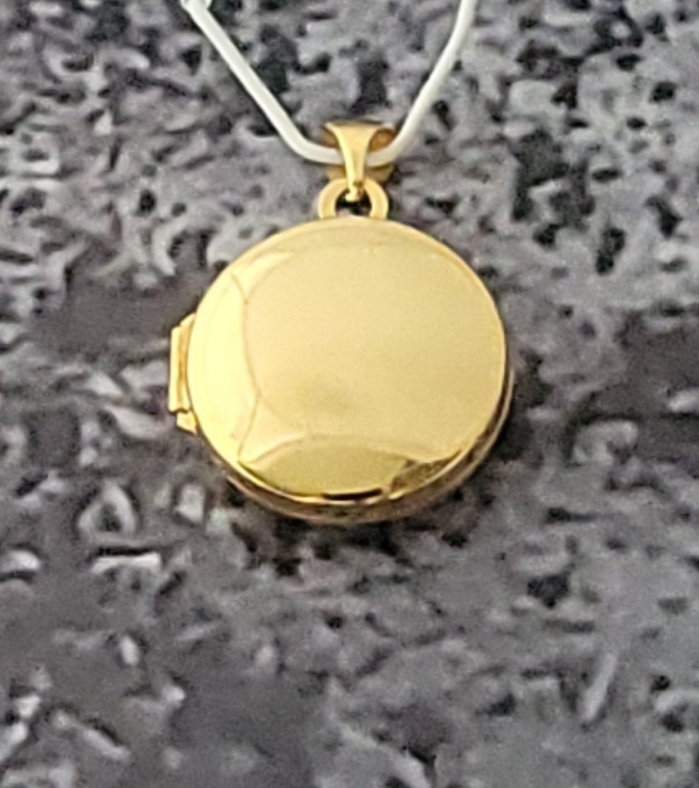 14k Locket