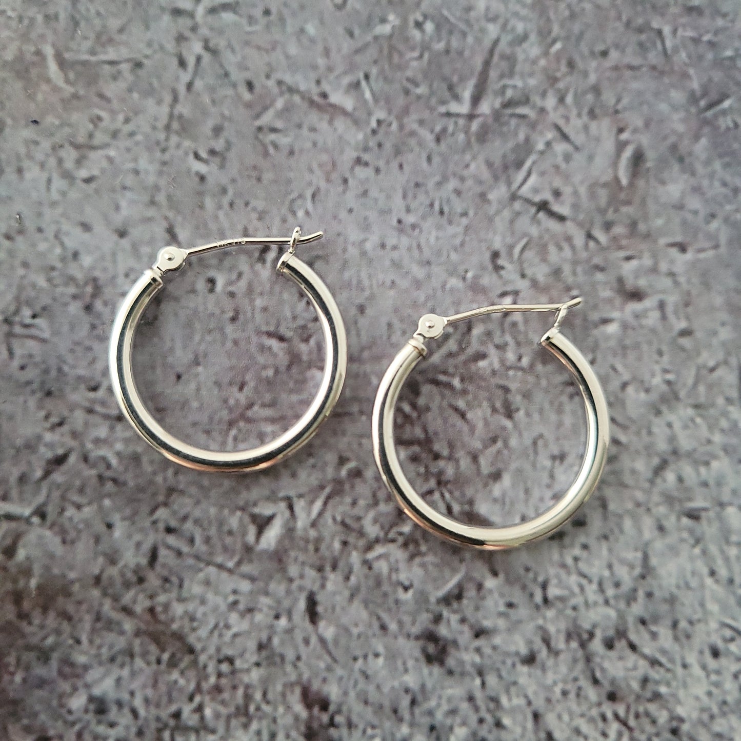14k 3/4" Hoop Earrings