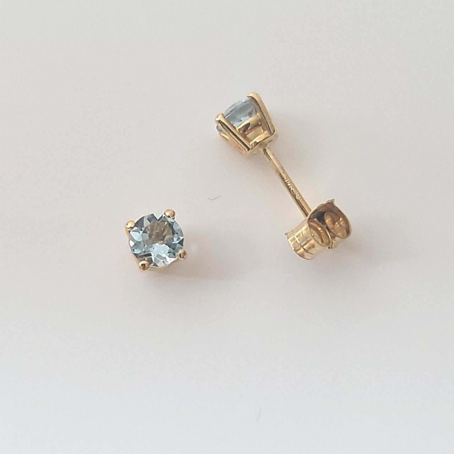 14k Aquamarine Earrings