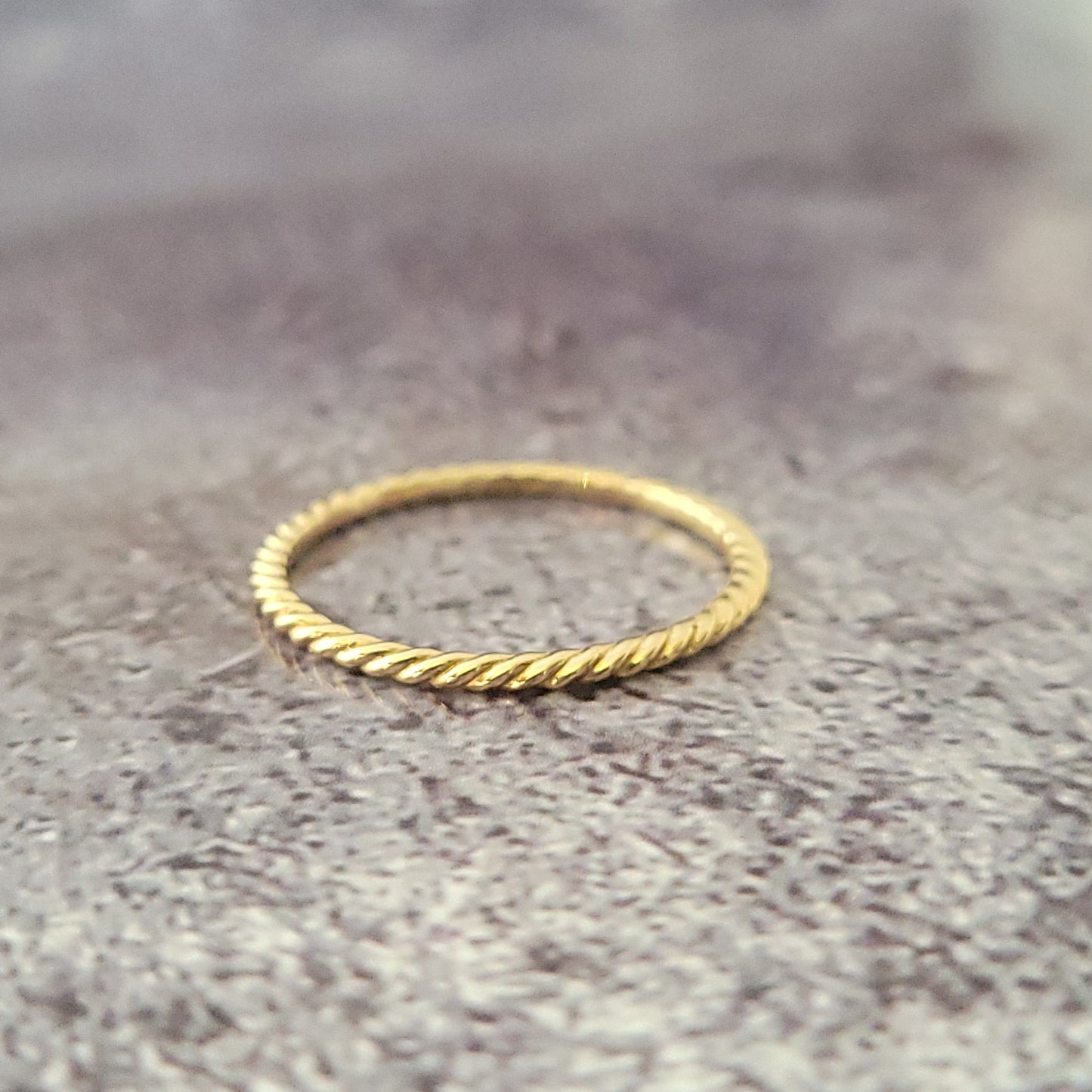 Gold Twisted Band