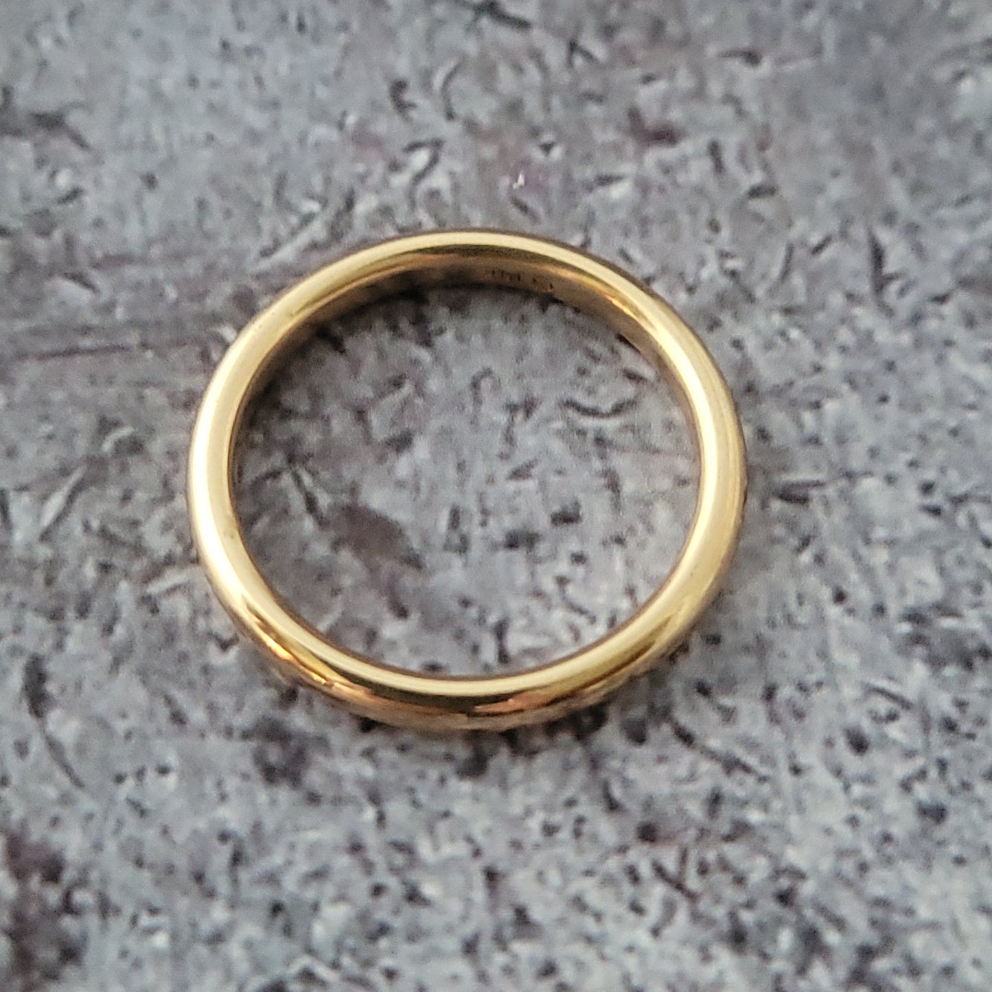Gold Band Size 9.5