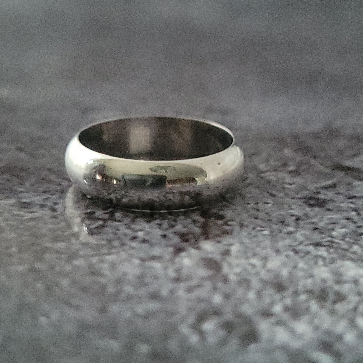 Gold Band Size 4.75