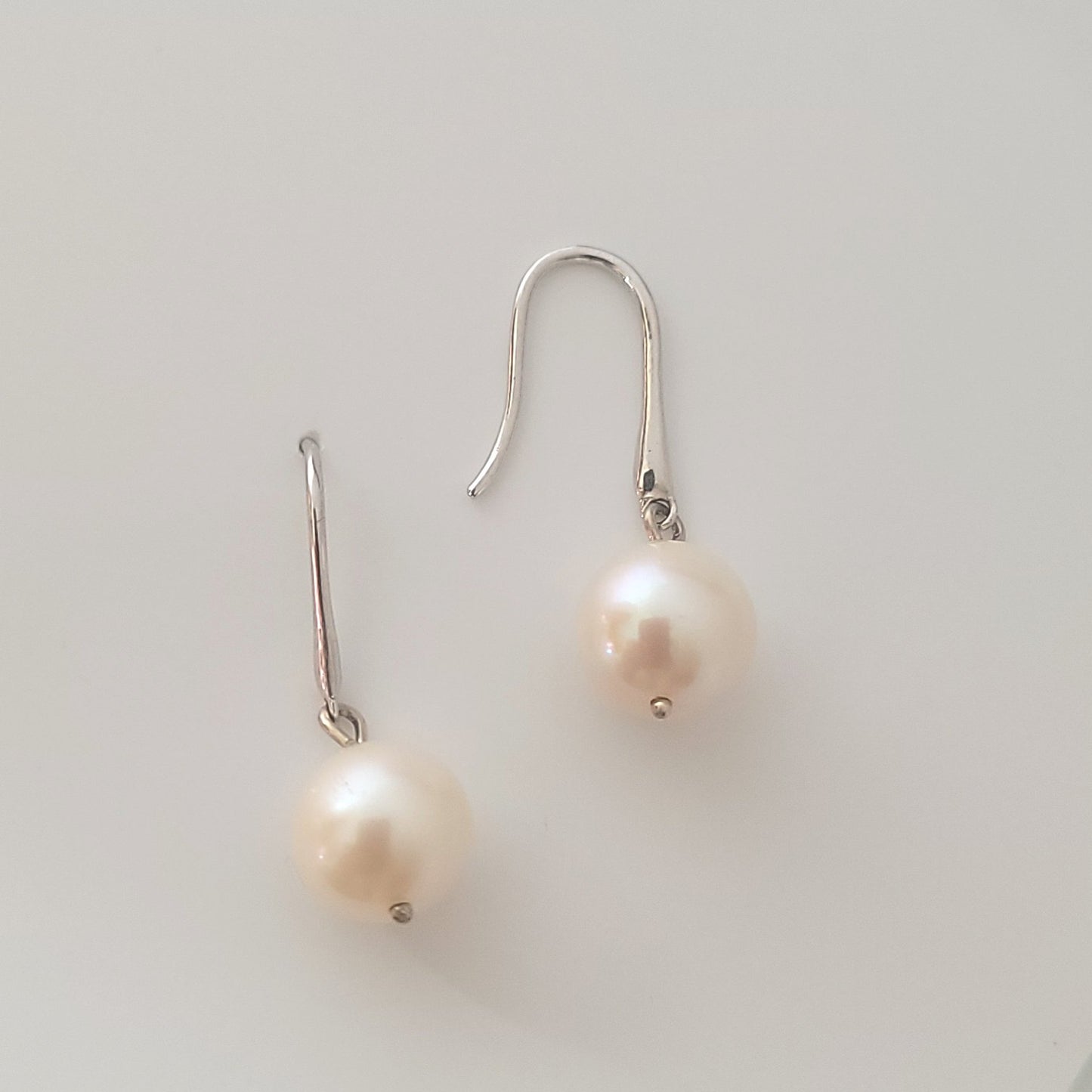 14k Freshwater Pearl Earrings