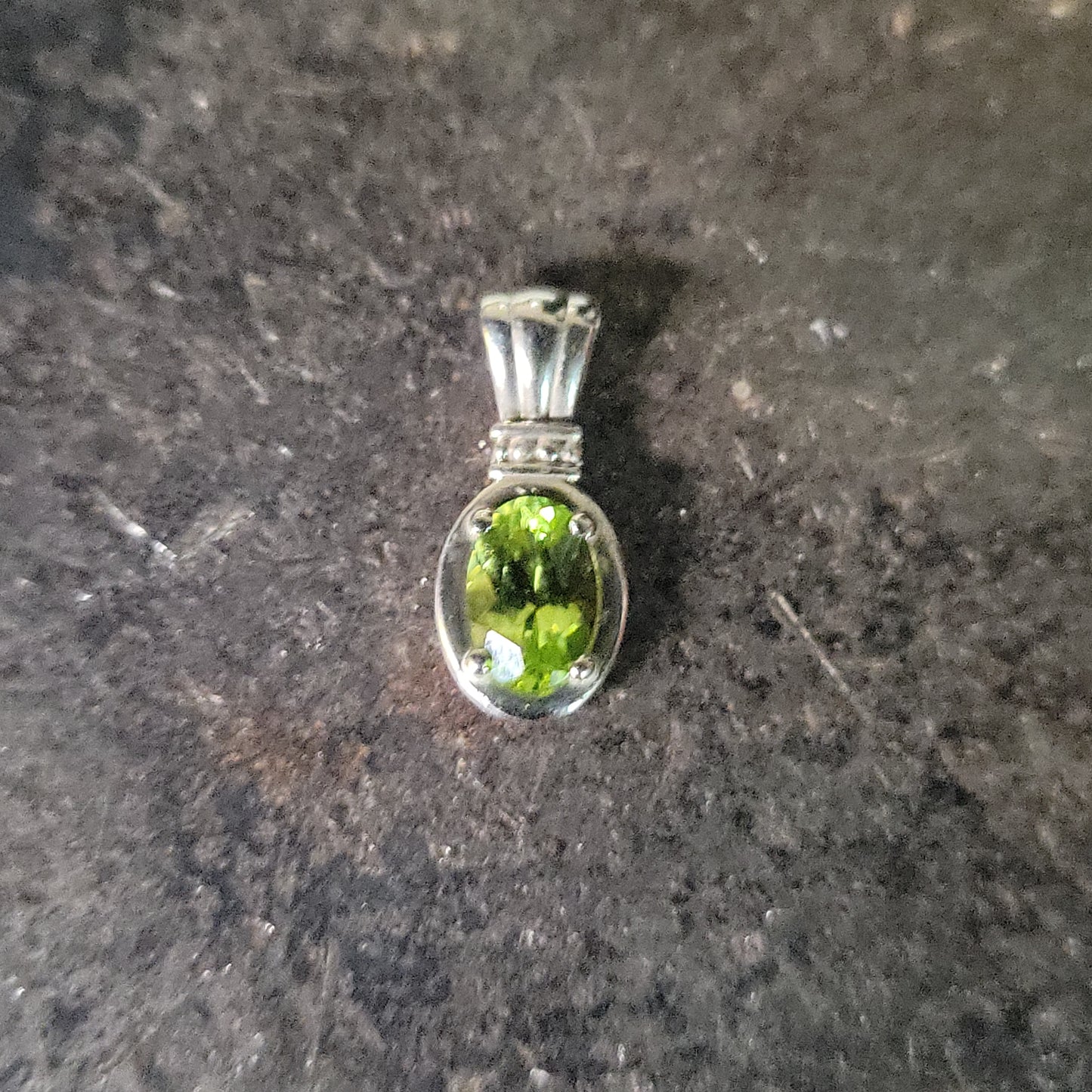 14k White Gold and Peridot Pendant