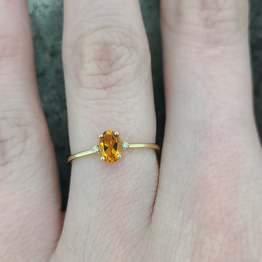 Petite Citrine Ring