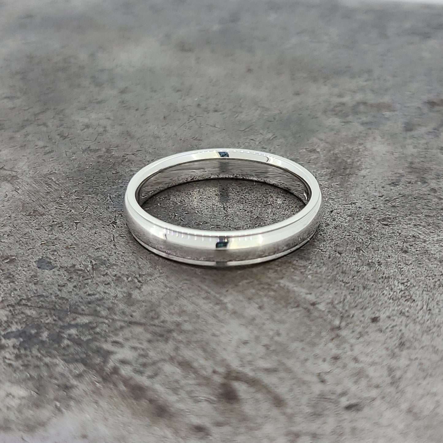 Sterling Silver Comfort Fit Band