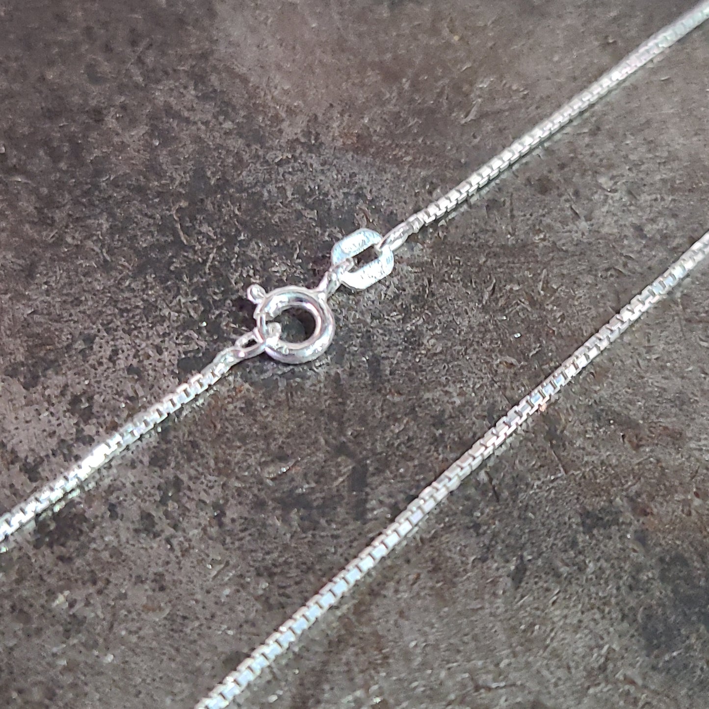 22" Diamond Cut Box Chain