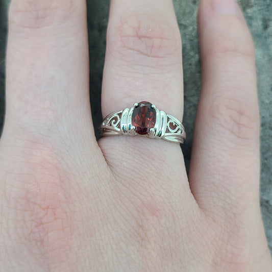 Oval Garnet ring