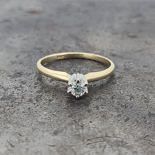 Solitaire Diamond Engagement/Promise Ring