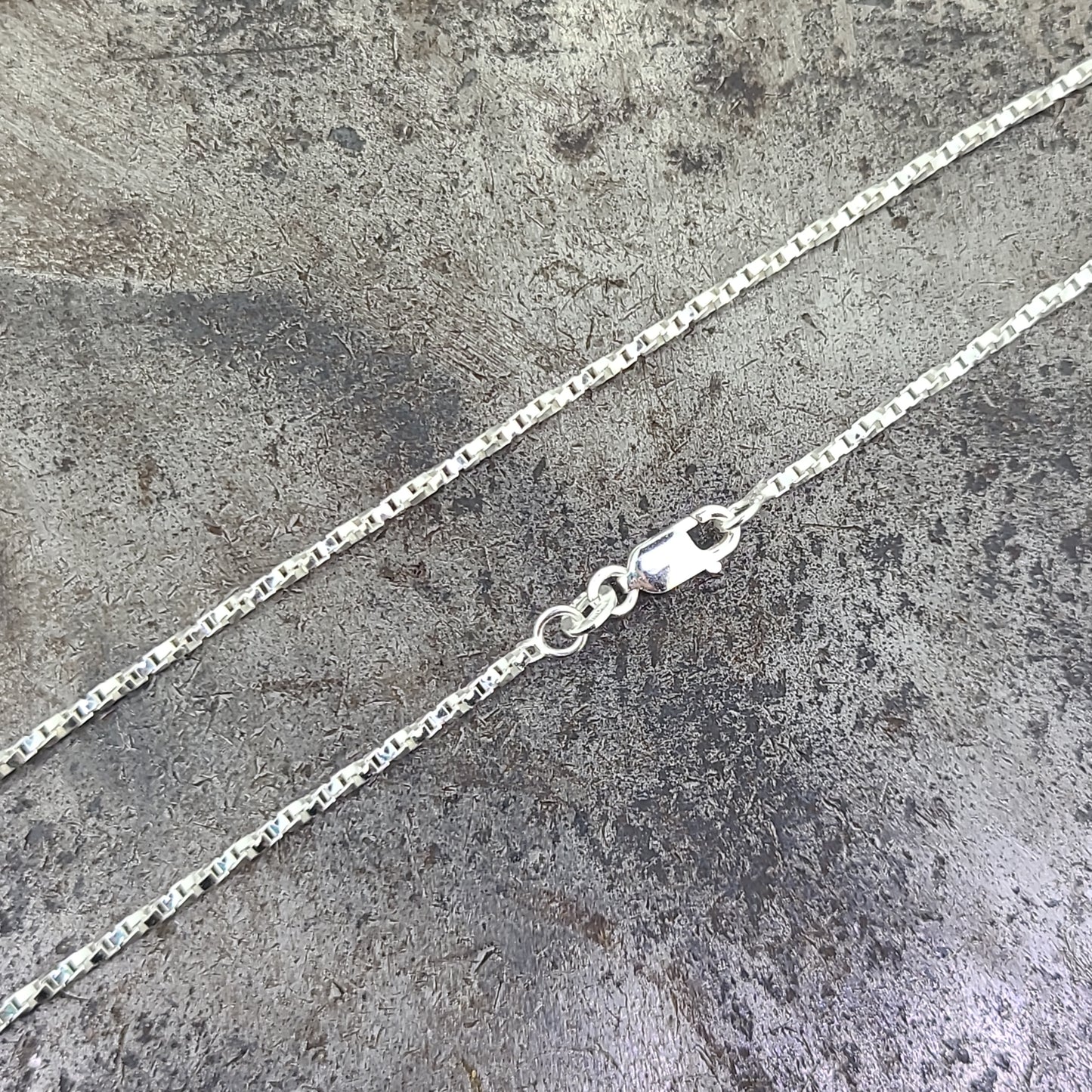 20" Sterling Silver Twisted Box Chain