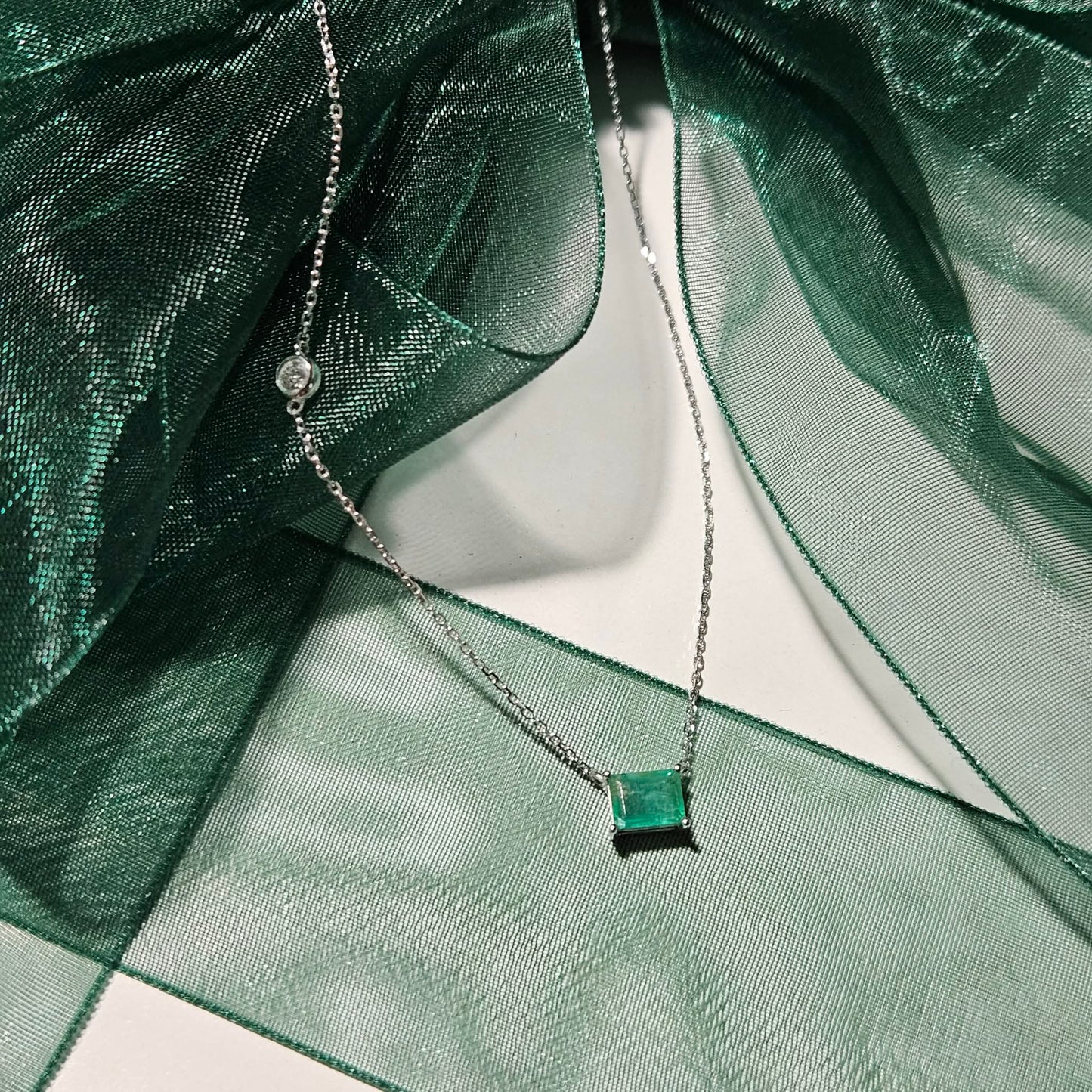 16-20" Emerald cut Emerald and Diamond Necklace