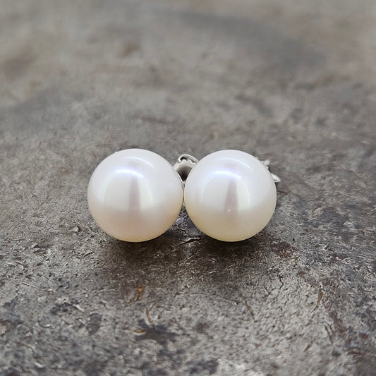 8mm 14k White Gold Pearl Stud Earrings