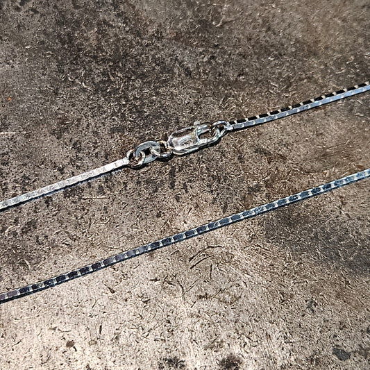 30" Sterling Silver Elongated Box Chain