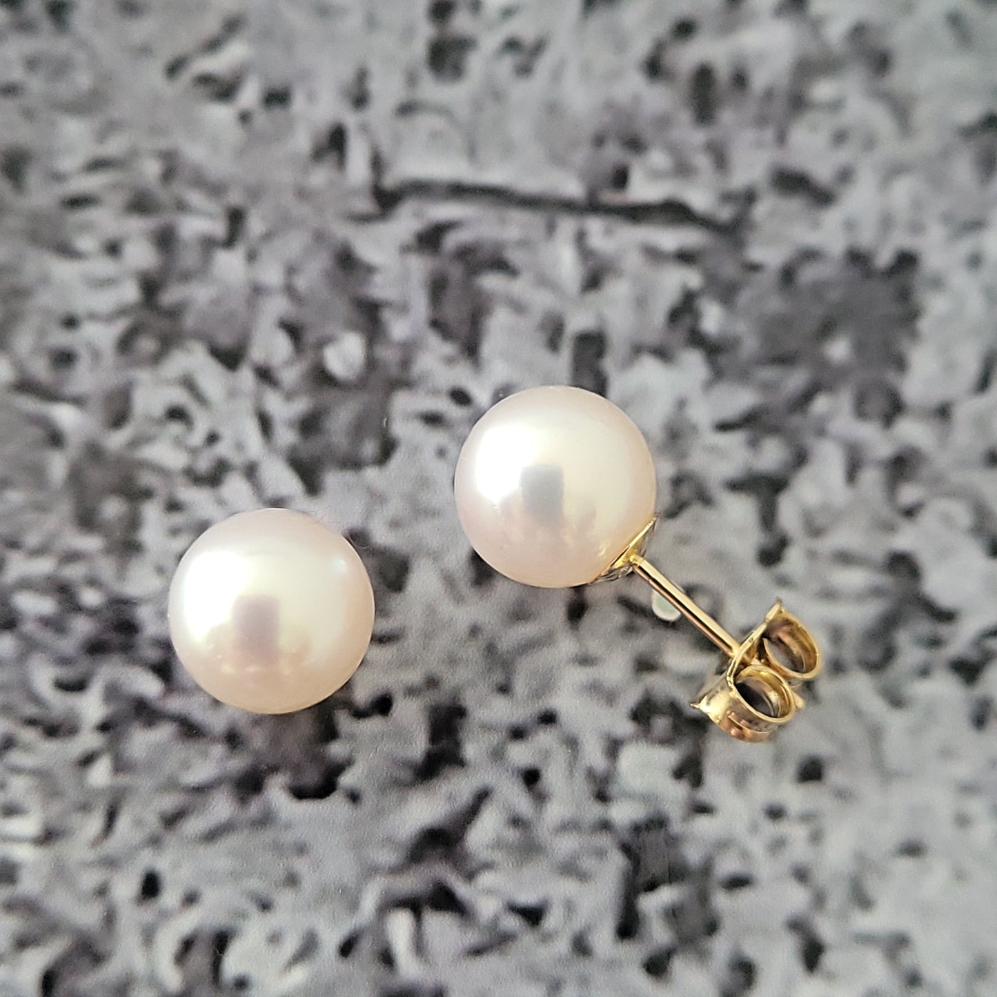 8mm Akoya Pearl Earrings