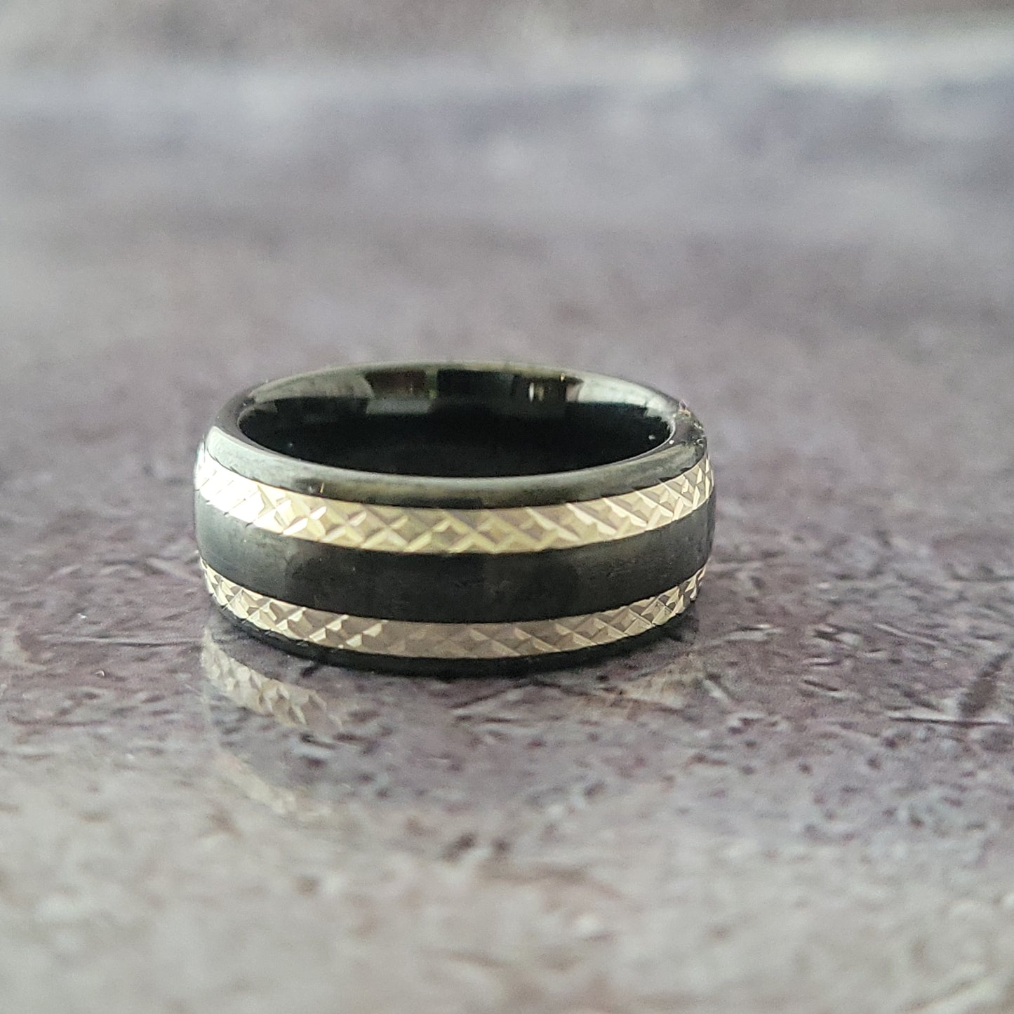 Ceramic and Silver Band Size 7