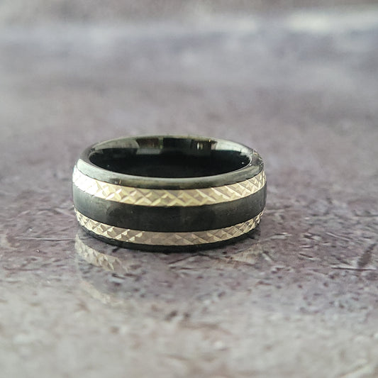 Ceramic and Silver Band Size 7