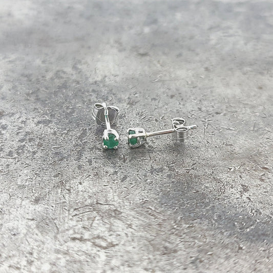 3mm Emerald Stud Earrings
