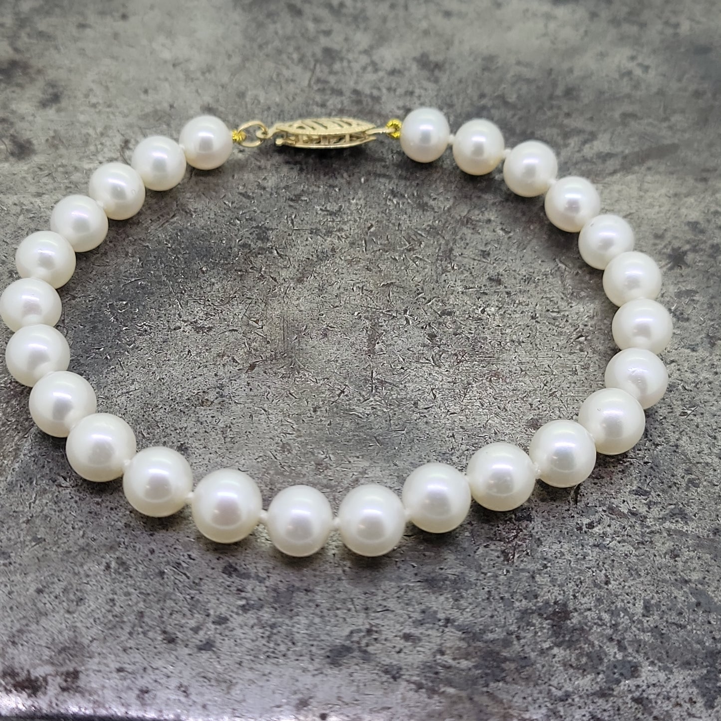Fresh Water Cultured Pearl Bracelet