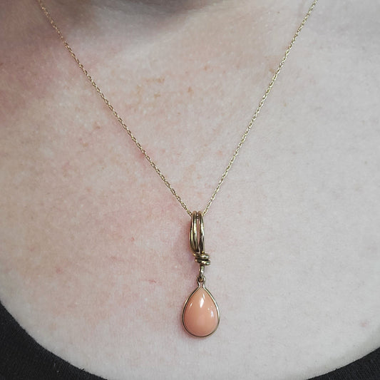 Coral Pendant